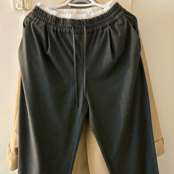 Zara Pants - Picture 2 of 4